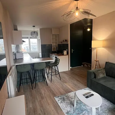 New, T2 Neuf Proche Parlement Apartment