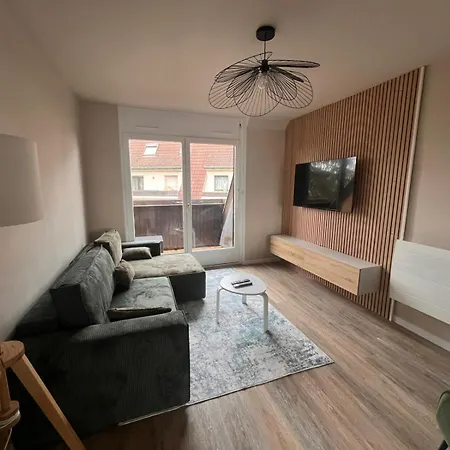 New, T2 Neuf Proche Parlement