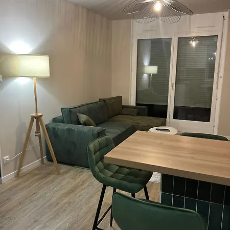 Apartment New, T2 Neuf Proche Parlement