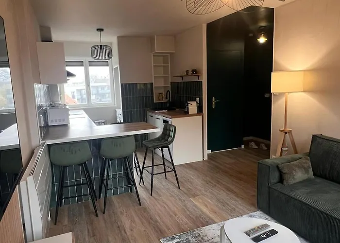 New, T2 Neuf Proche Parlement Apartment